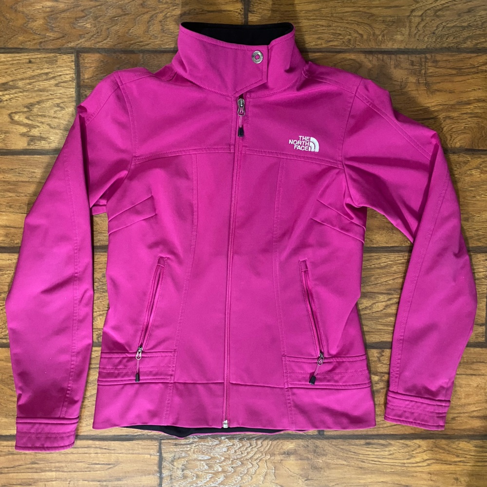 The North Face Fuchsia Outerwear Women’s Size Small